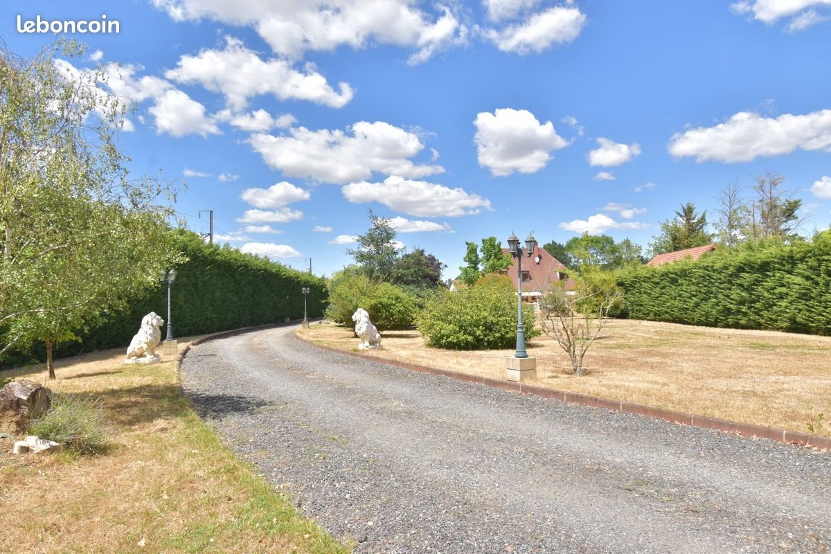 Maison à vendre, 180m², Toulon-sur-Allier