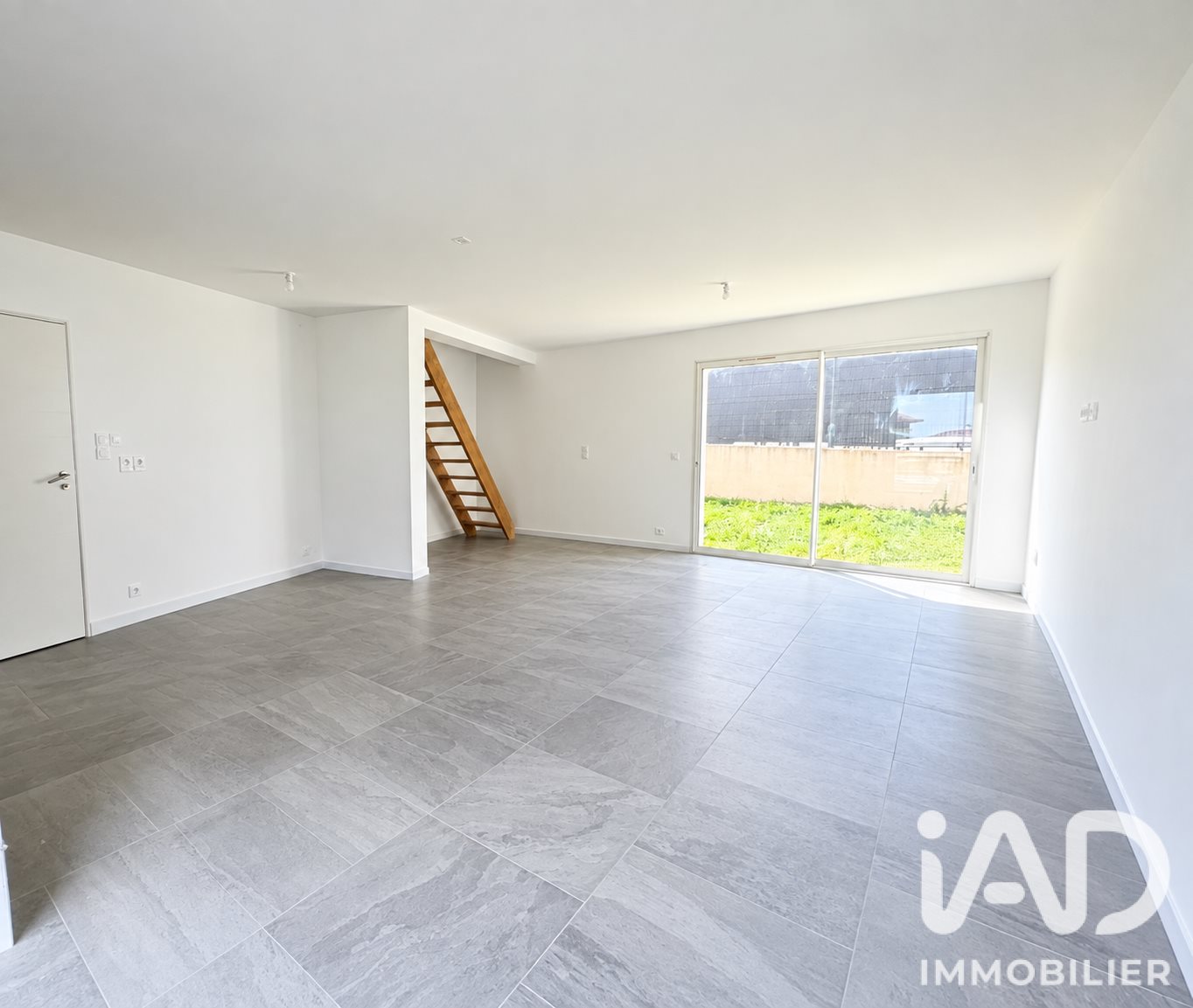 Maison à vendre, 90m², Saint-Julien-de-Coppel