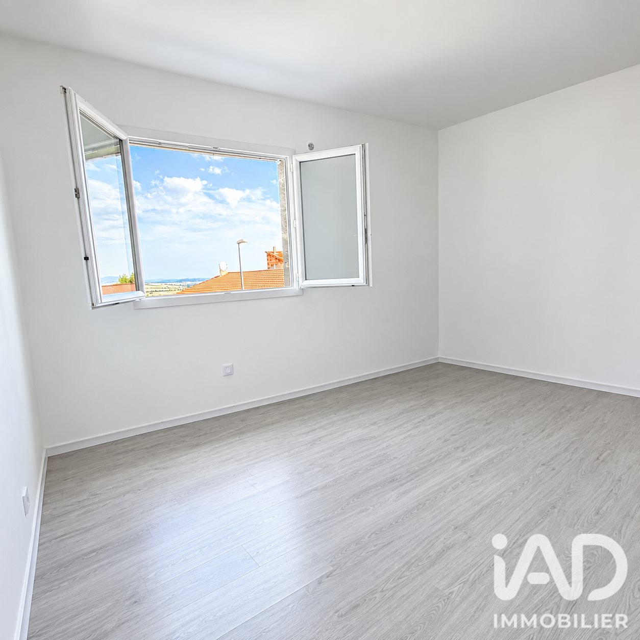 Maison à vendre, 90m², Saint-Julien-de-Coppel
