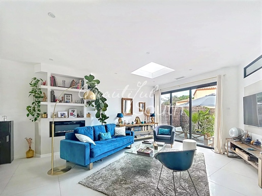 Maison 5 pièces 133 m² · à Saint-Cyprien · 133 m² · 541 000 €