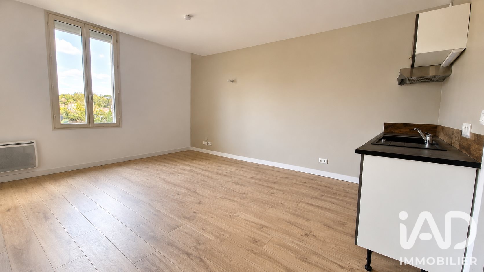 Appartement à louer, 35m², Le Tourne