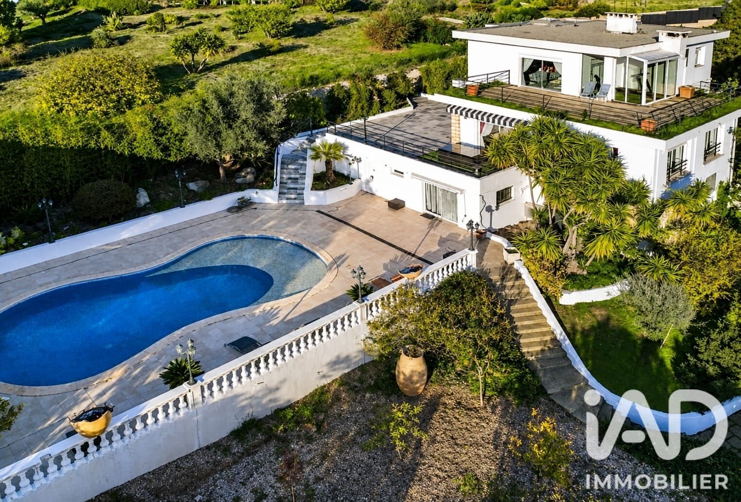 Maison à vendre, 366m², Saint-Laurent-du-Var