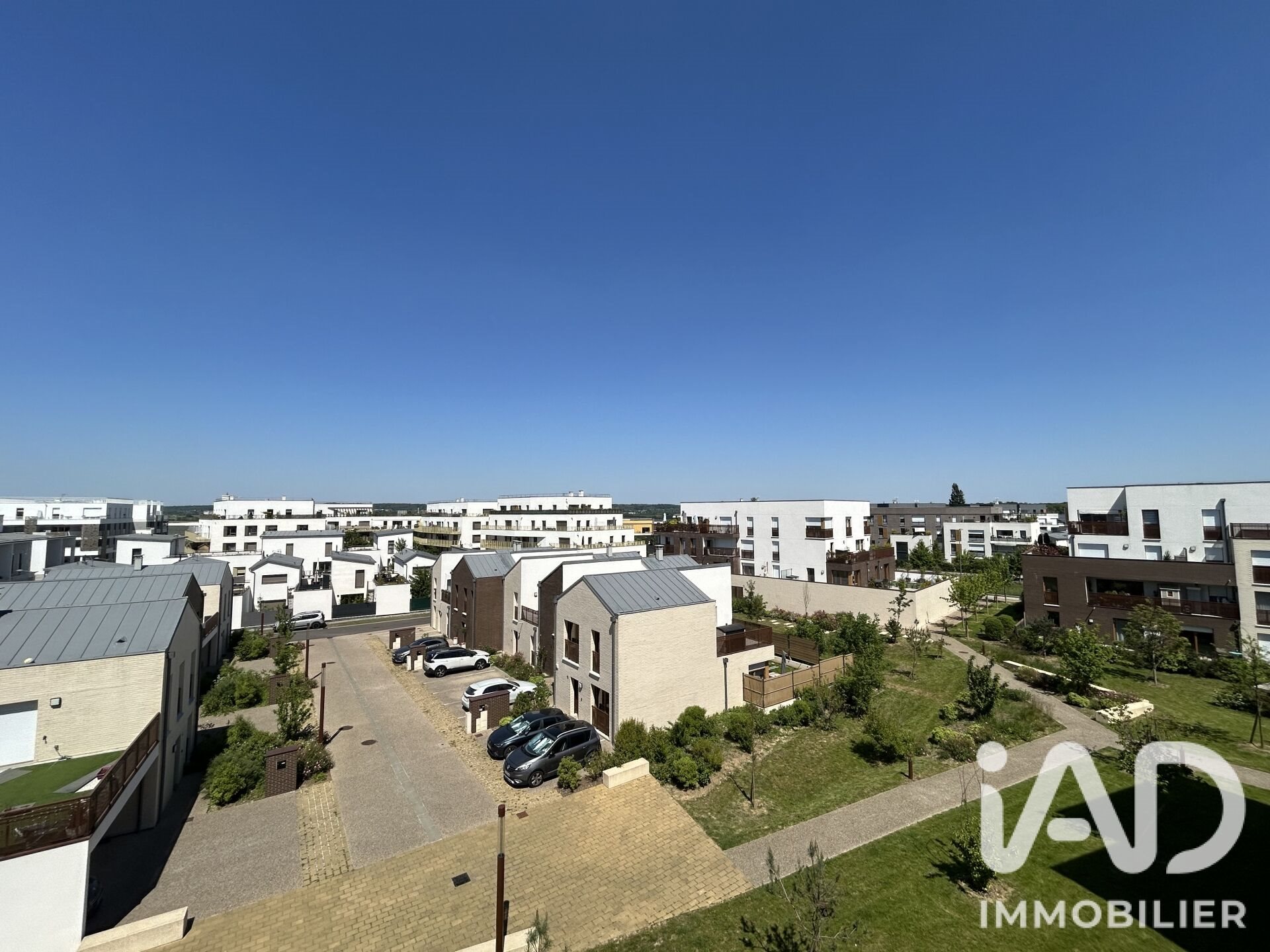 Appartement à louer, 25m², Saint-Cyr-l'Ecole