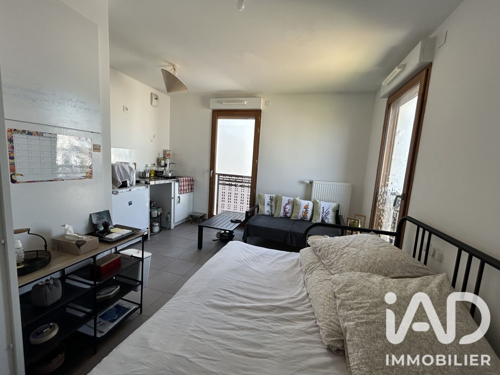 Appartement à louer, 25m², Saint-Cyr-l'Ecole