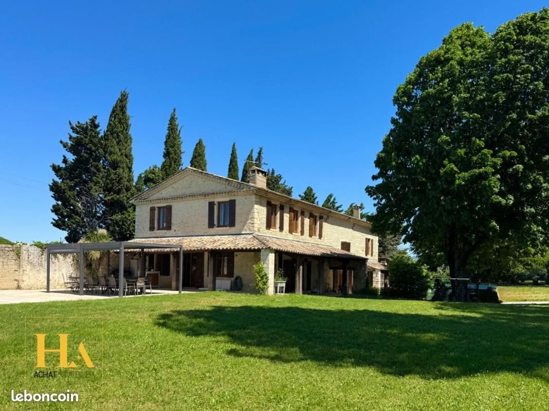 Maison à vendre, 371m², Sauzet