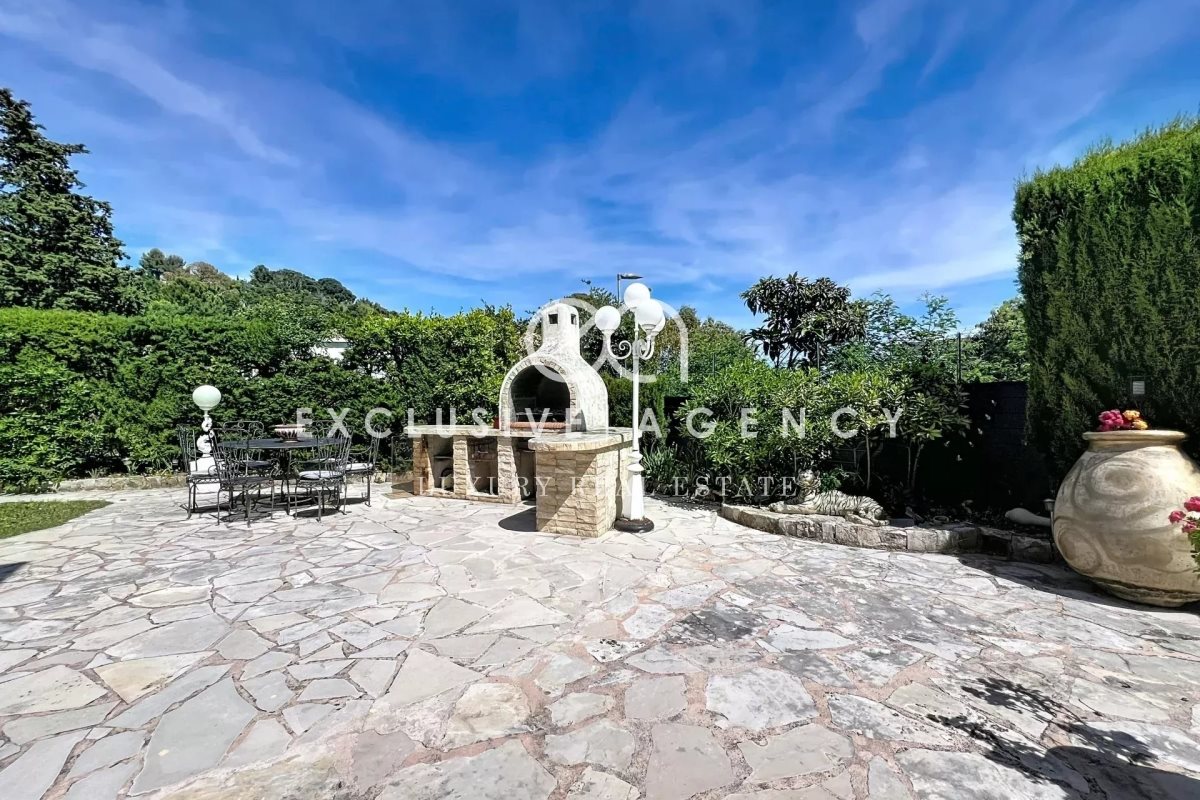 Maison à vendre, 375m², Cannes-la-Bocca