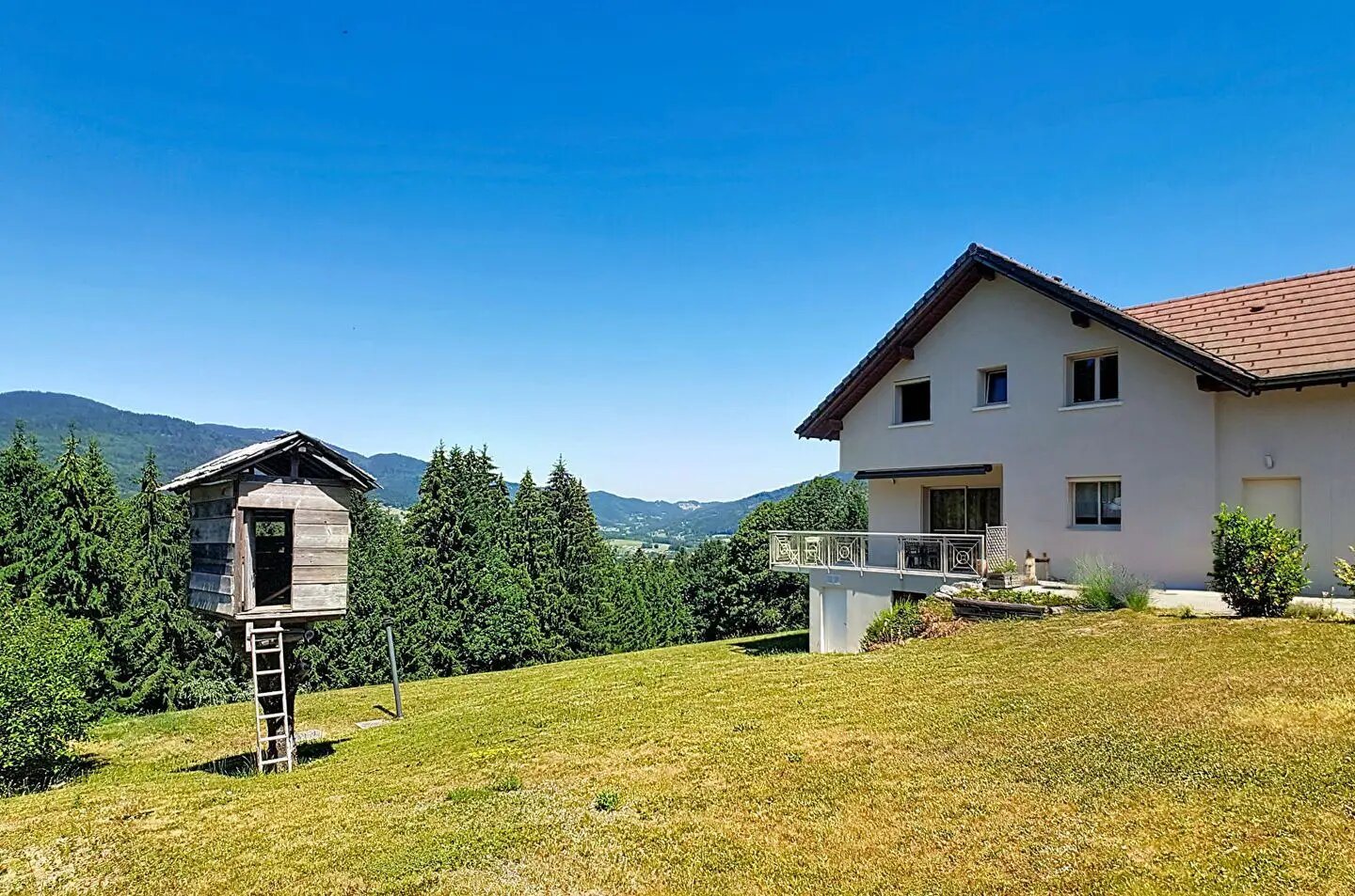 Maison à vendre, 265m², Saint-André-de-Boëge