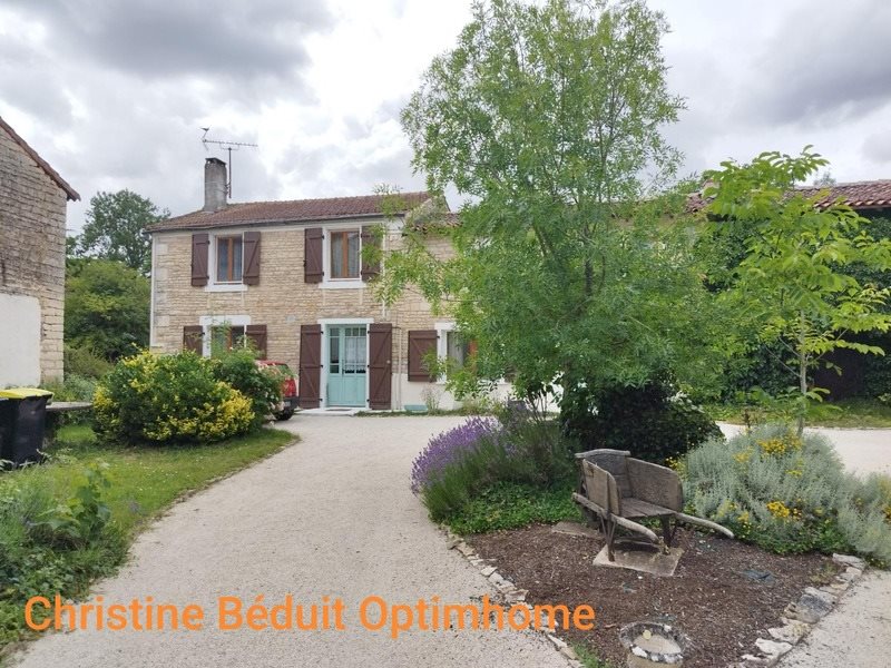 Maison à vendre, 198m², Courcôme