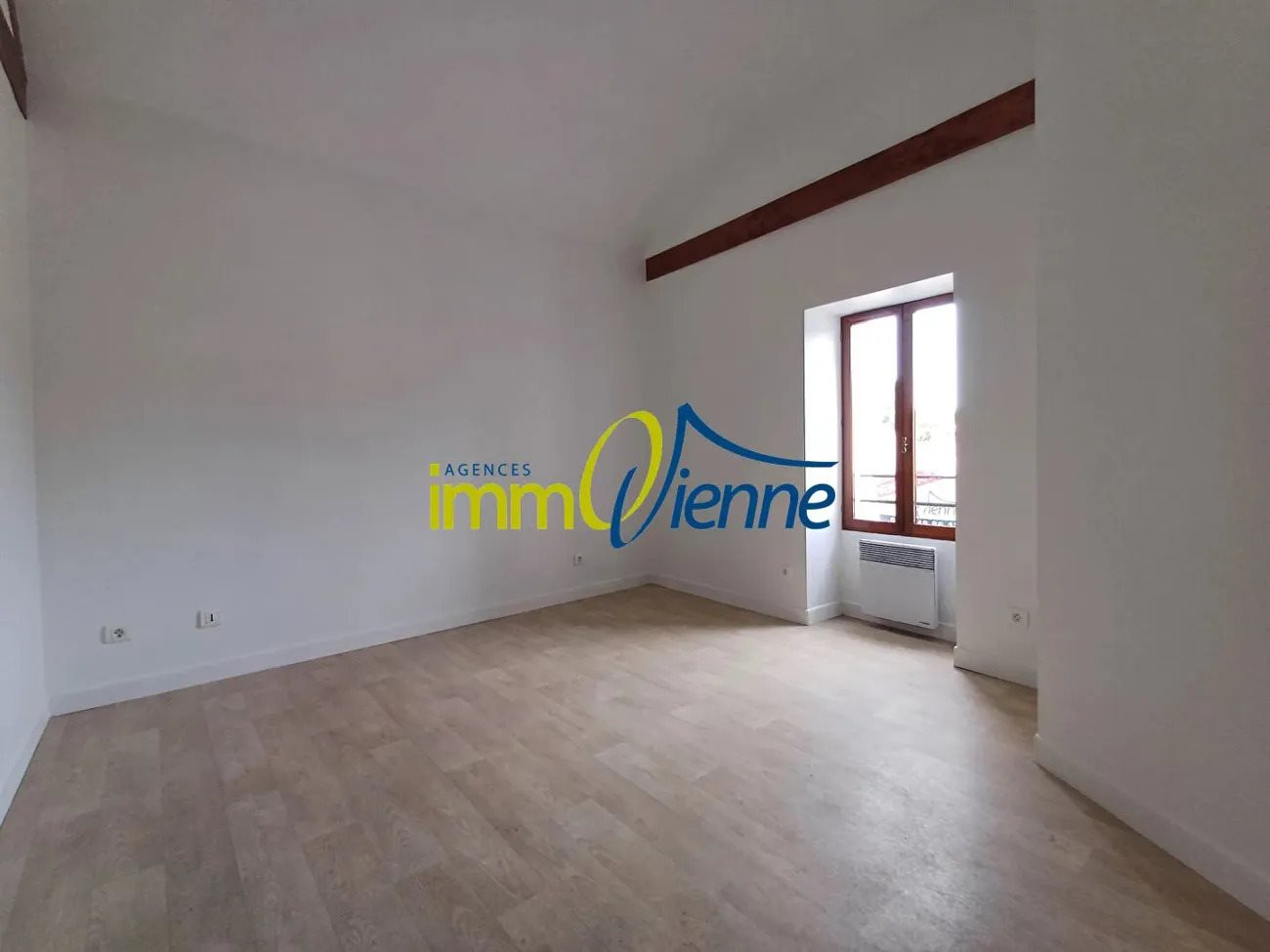 Maison à vendre, 0m², Lussac-les-Châteaux