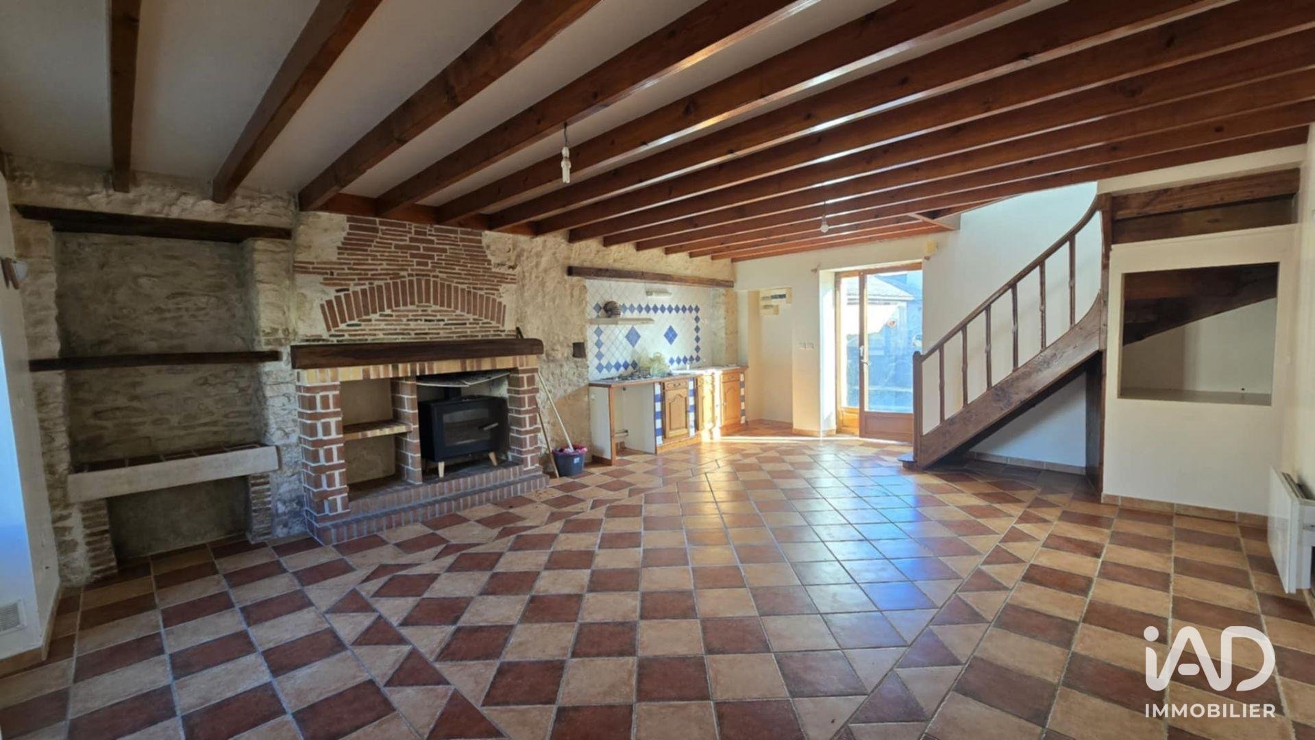 Maison à vendre, 64m², Lussac-les-Châteaux