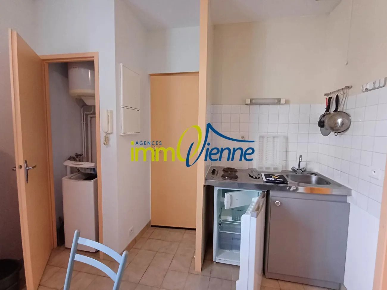 Appartement à louer, NaNm², Lussac-les-Châteaux