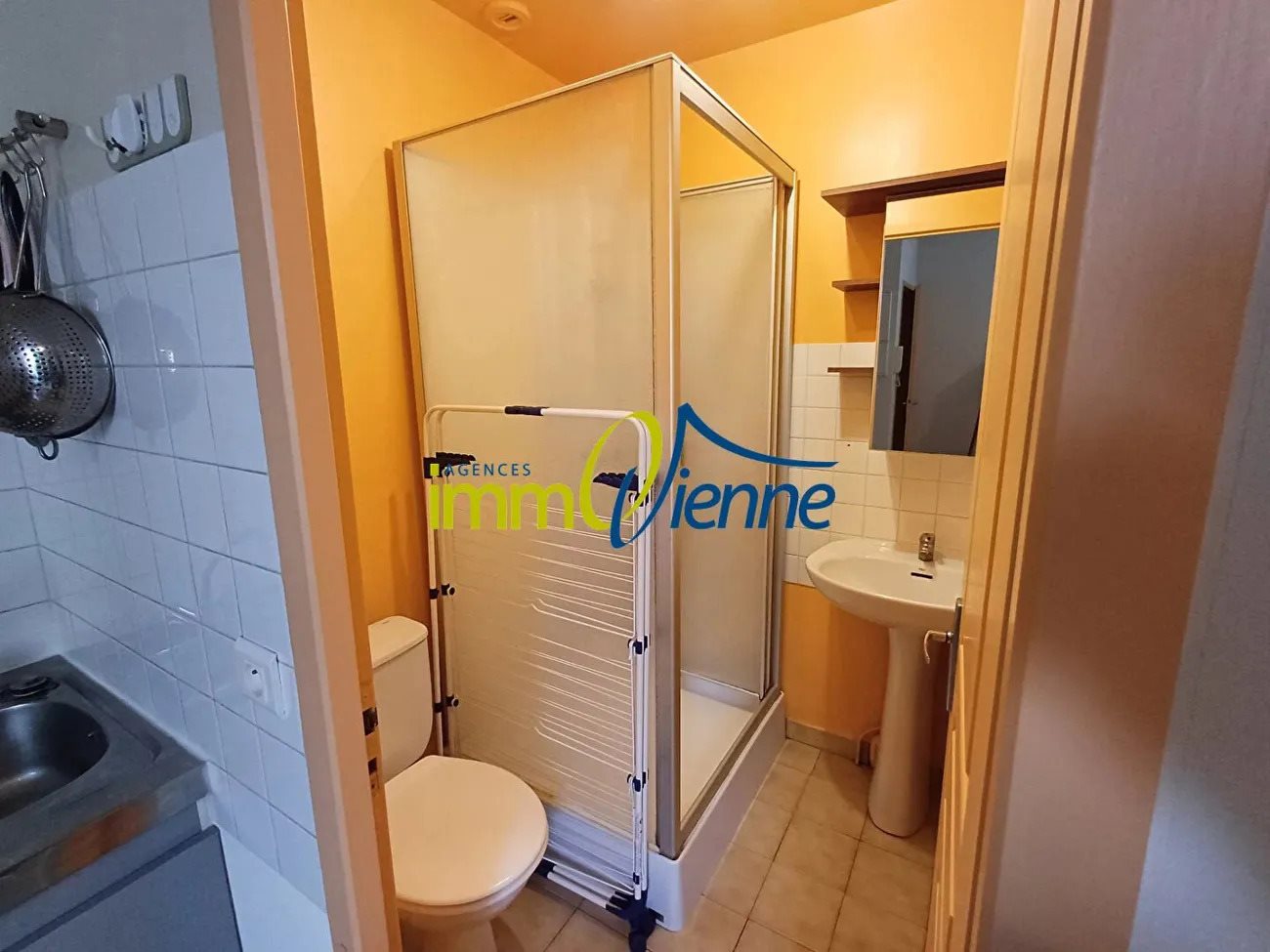 Appartement à louer, NaNm², Lussac-les-Châteaux