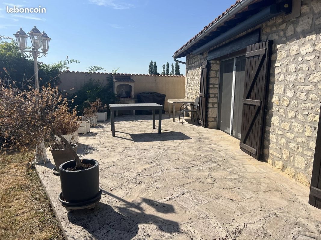 Maison à vendre, 110m², Fleuré
