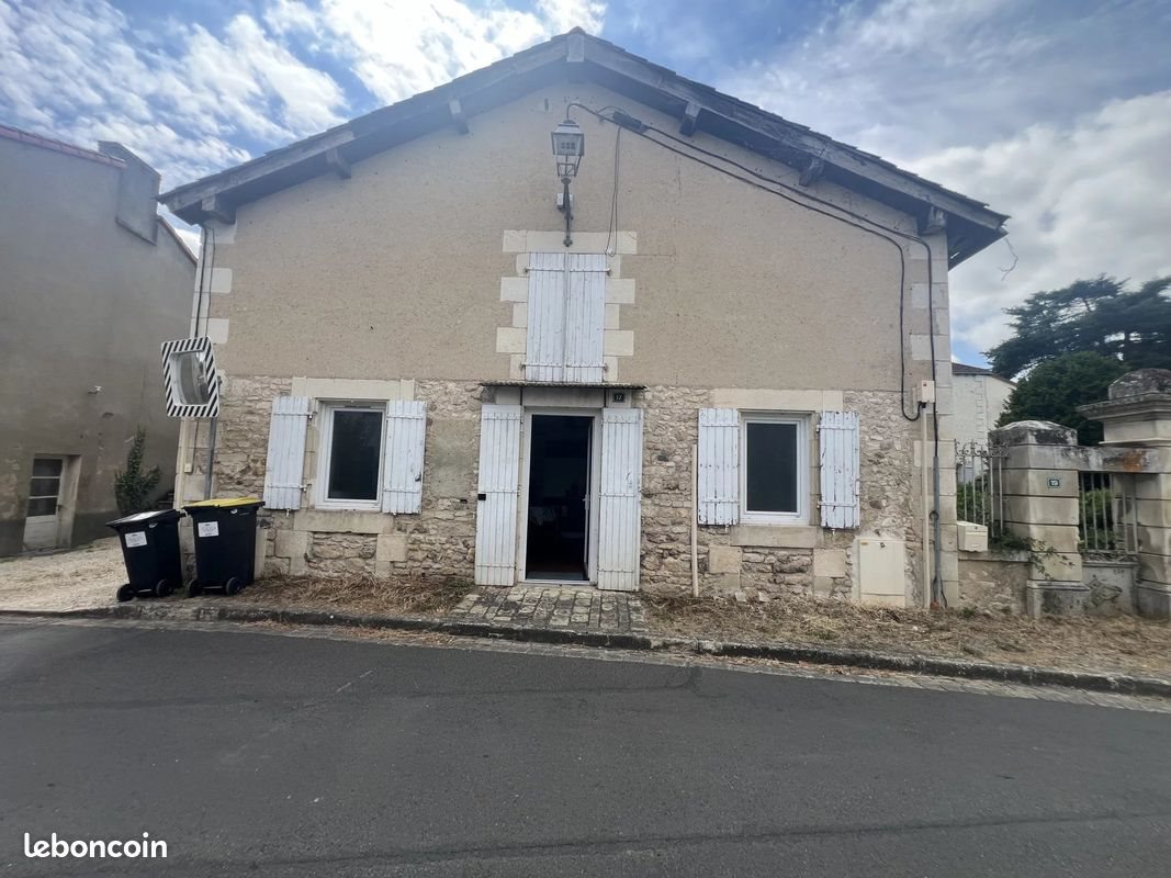 Maison à vendre, 38m², Civaux