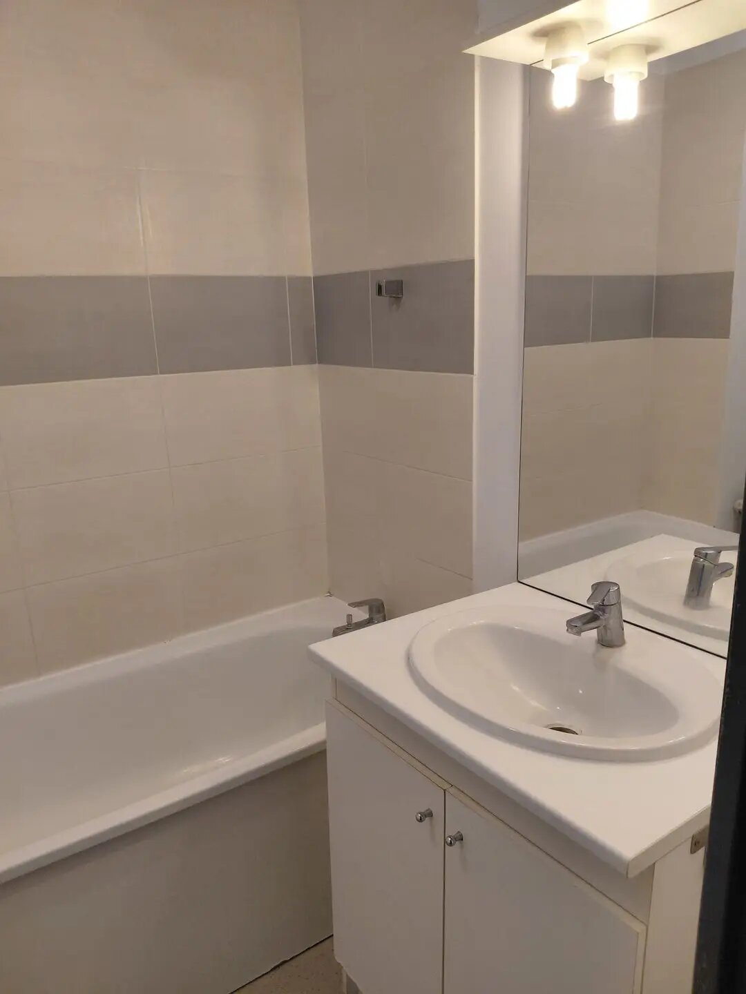 Maison à vendre, 68m², Aramon