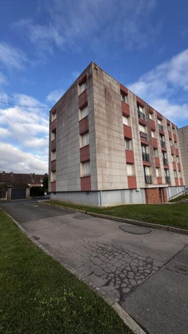 Appartement à louer, 75m², Formerie