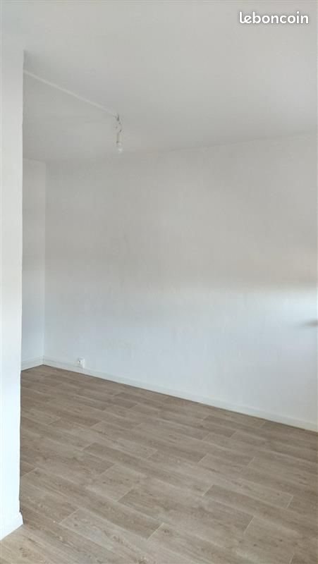 Appartement à louer, 48m², Pont-Sainte-Maxence