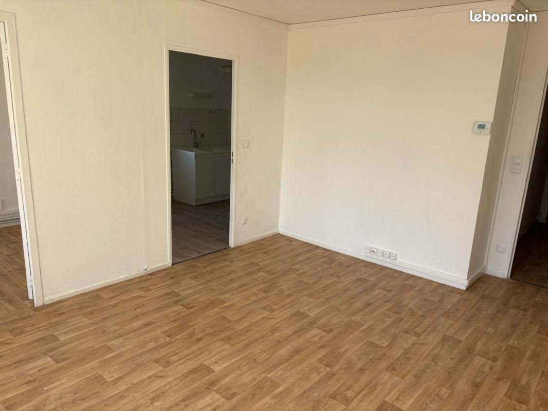 Appartement à louer, 46m², Pont-Sainte-Maxence