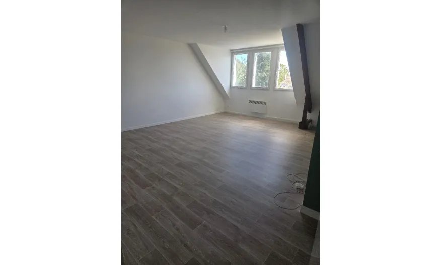Appartement à louer, 92m², Péroy-les-Gombries