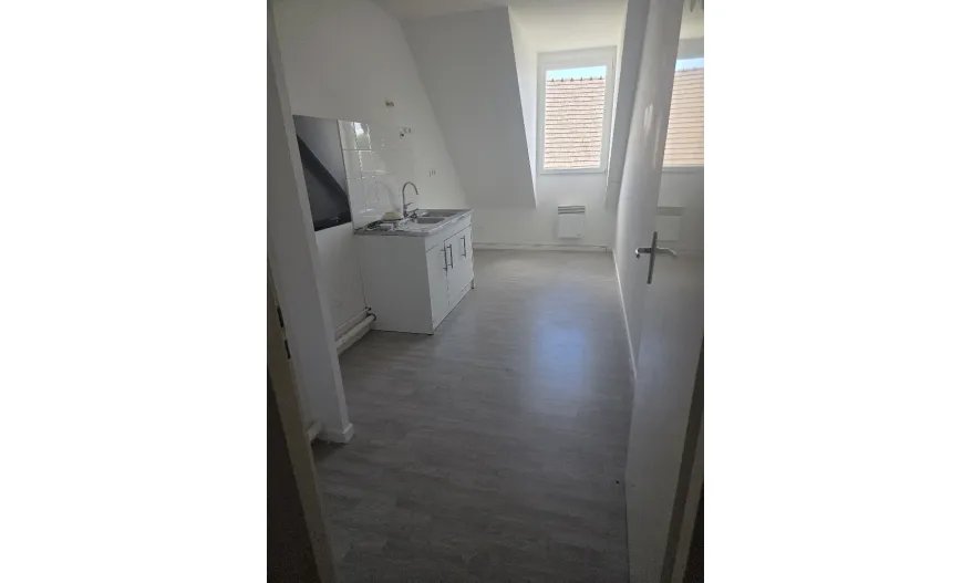 Appartement à louer, 92m², Péroy-les-Gombries