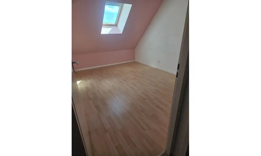 Appartement à louer, 92m², Péroy-les-Gombries