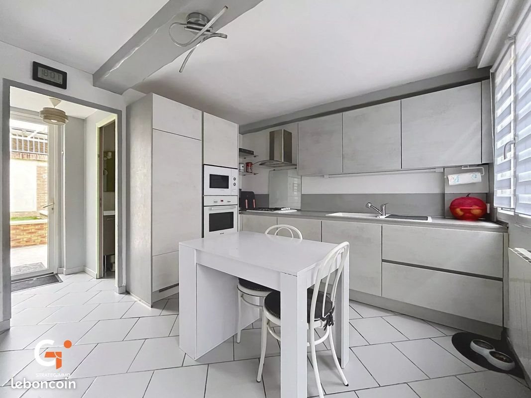 Maison à vendre, 124m², Forges-les-Eaux