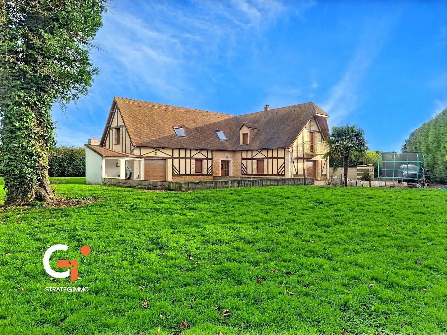 Maison à vendre, 260m², Saint-Ouen-de-Thouberville