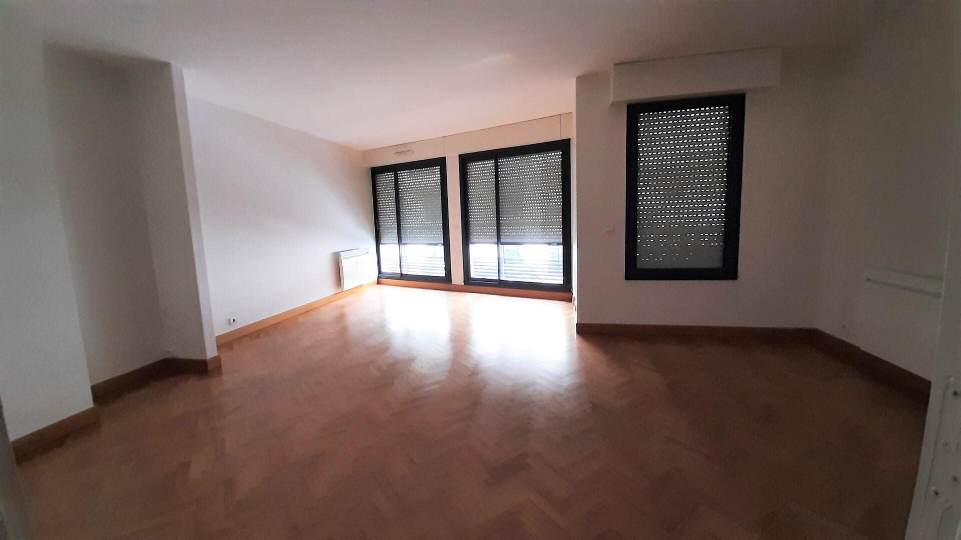 Appartement à louer, 73m², Roanne