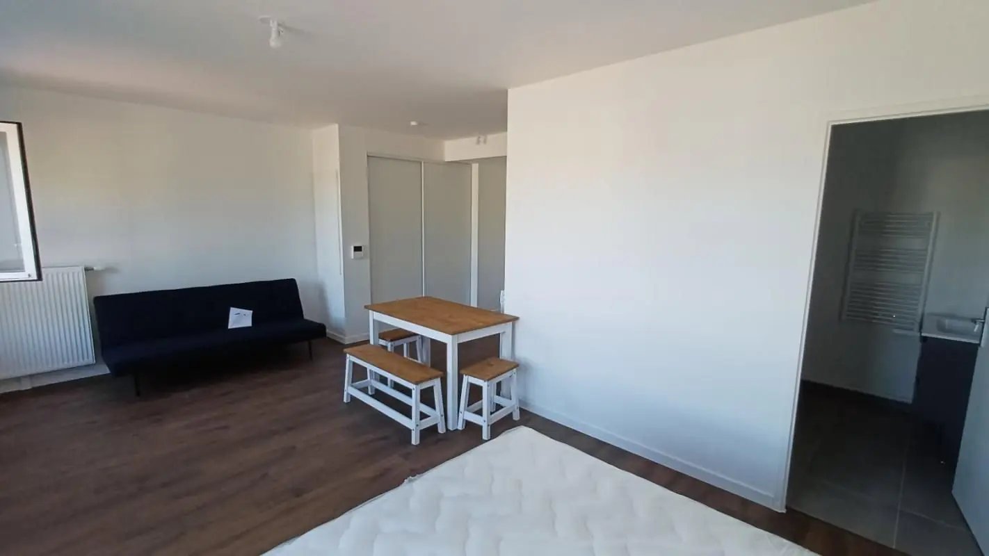 Appartement à louer, 33m², La Courneuve