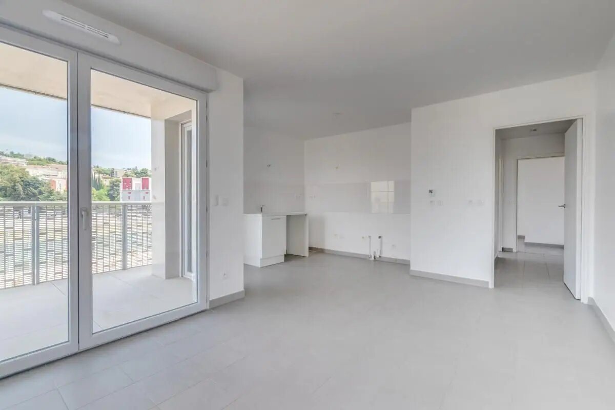 Appartement à louer, 57m², Nice