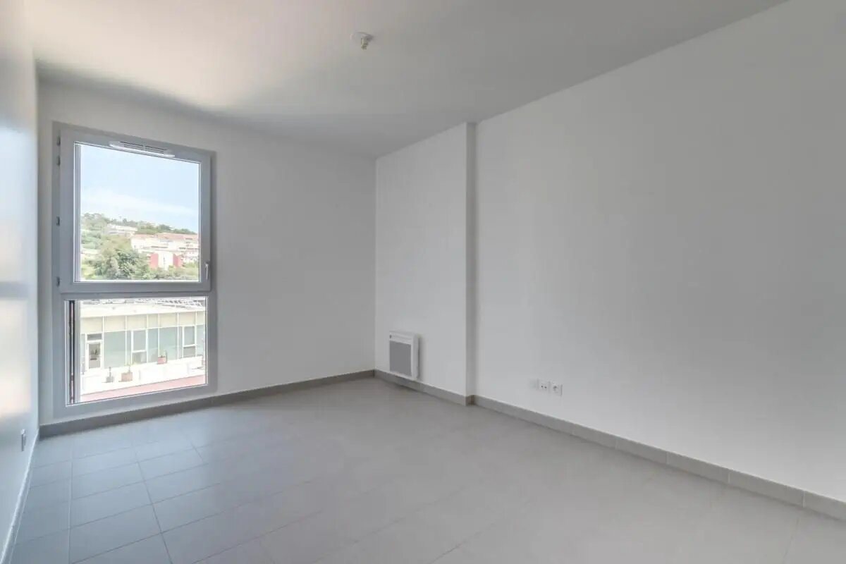 Appartement à louer, 57m², Nice