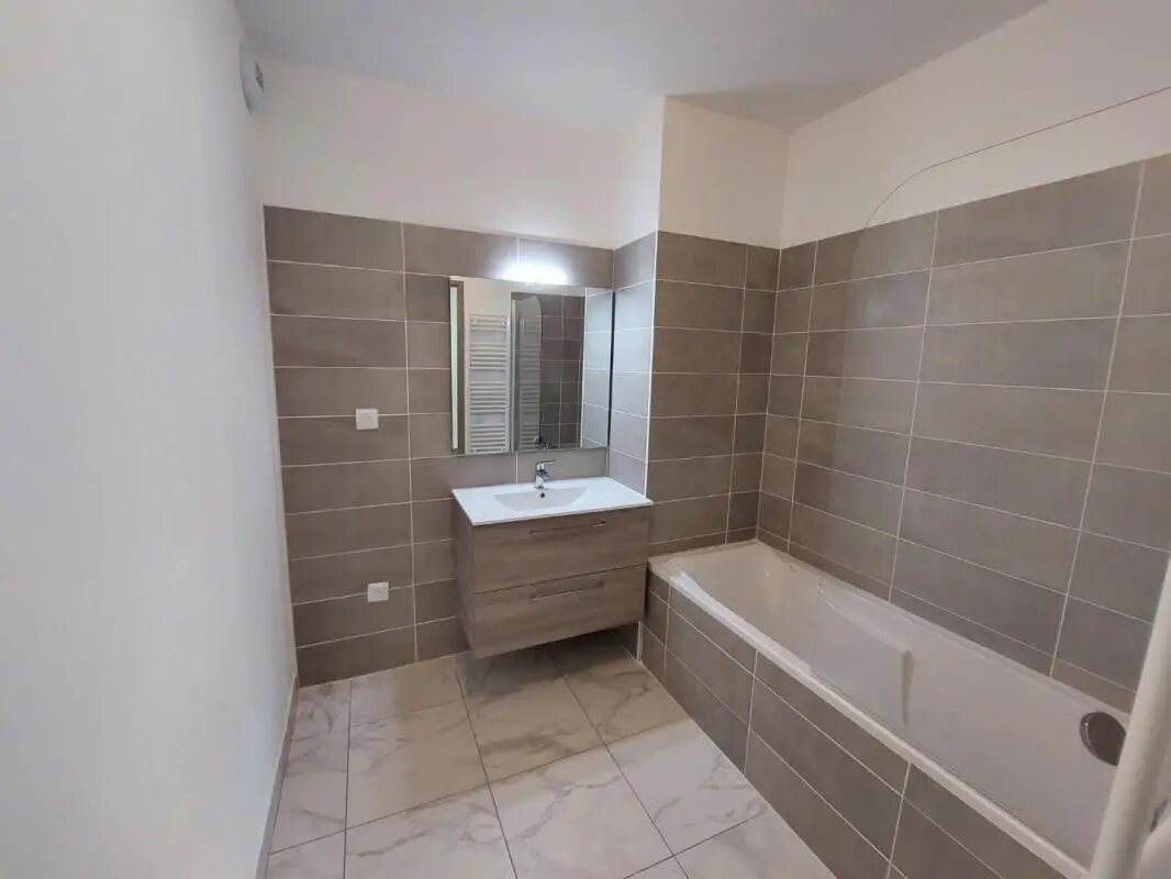 Appartement à louer, 46m², Béziers