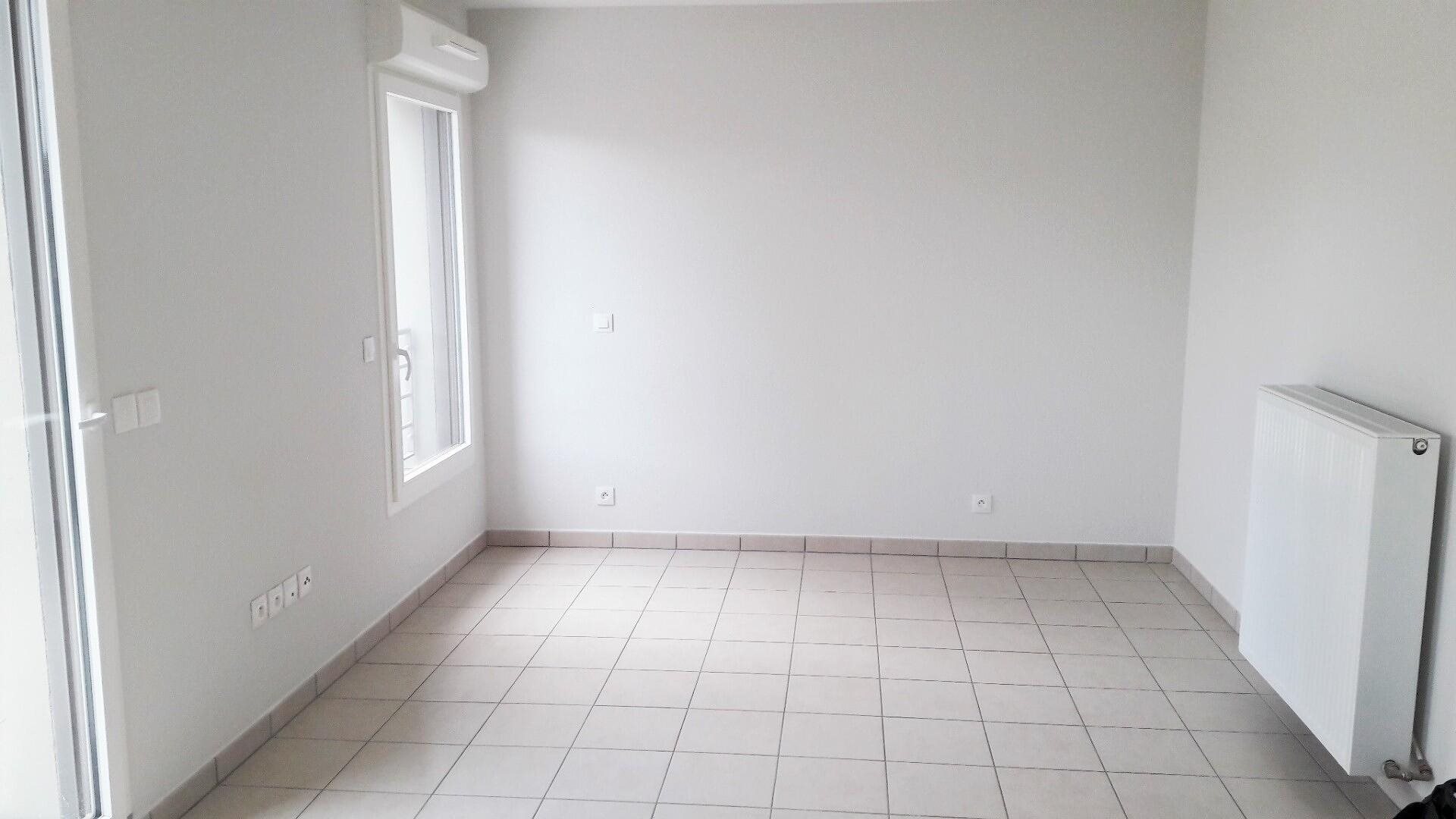 Appartement à louer, 29m², Bordeaux
