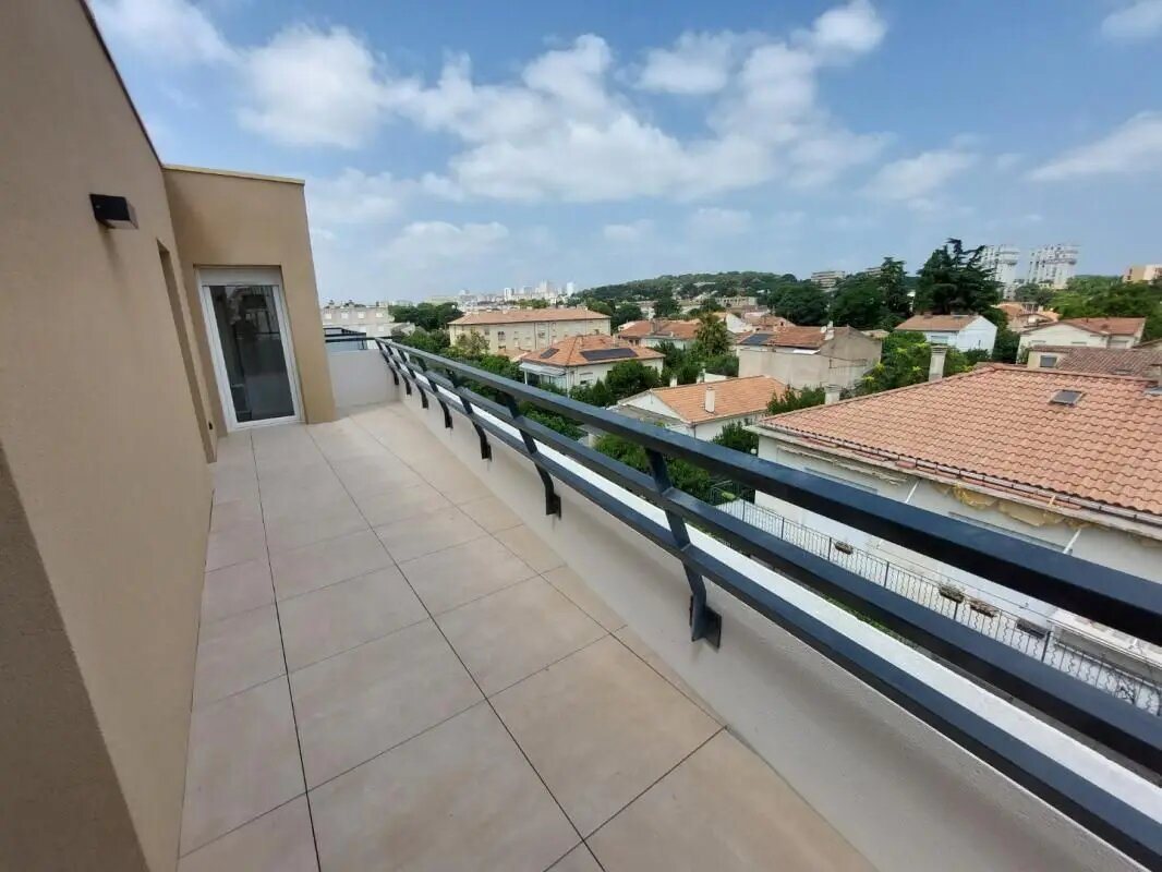 Appartement à louer, 32m², Nîmes