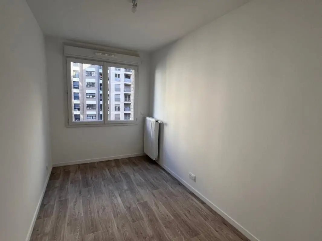 Appartement à louer, 85m², Bobigny