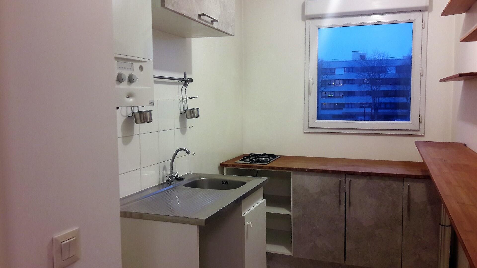 Appartement à louer, 43m², Elancourt