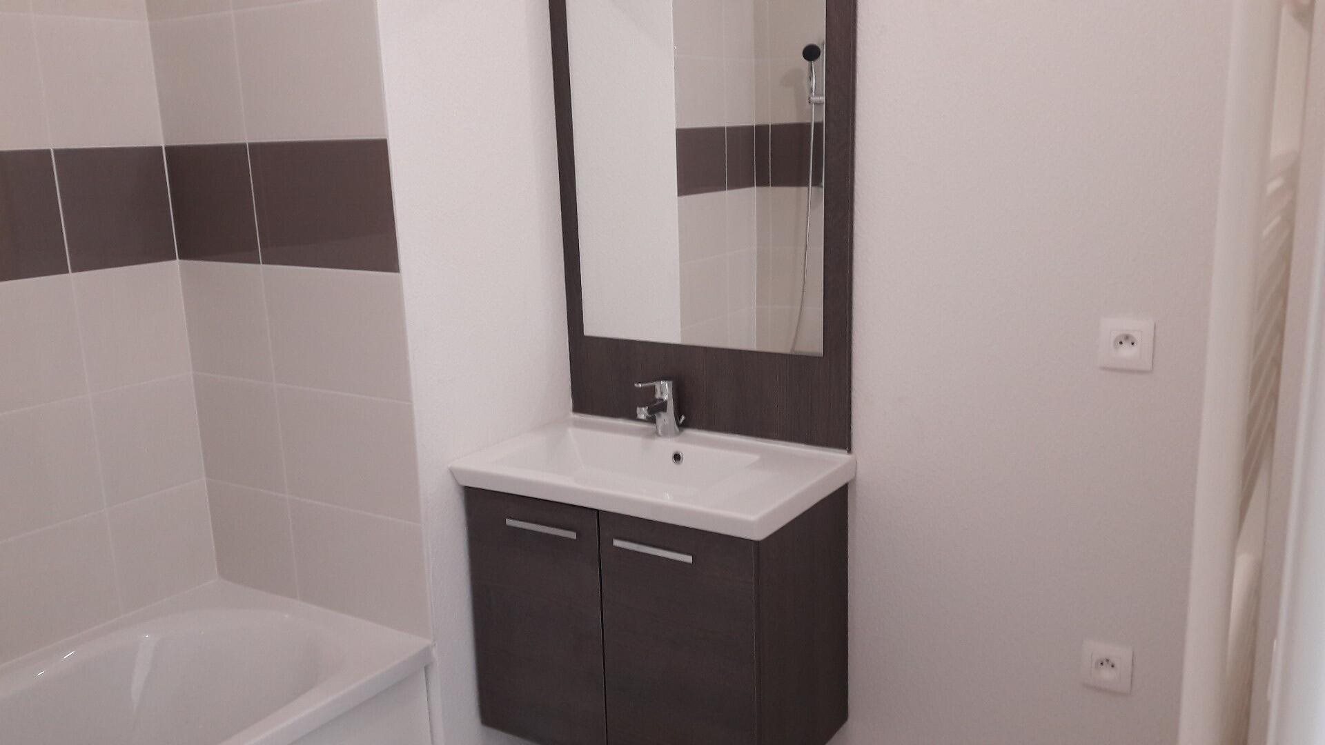 Appartement à louer, 58m², Bordeaux