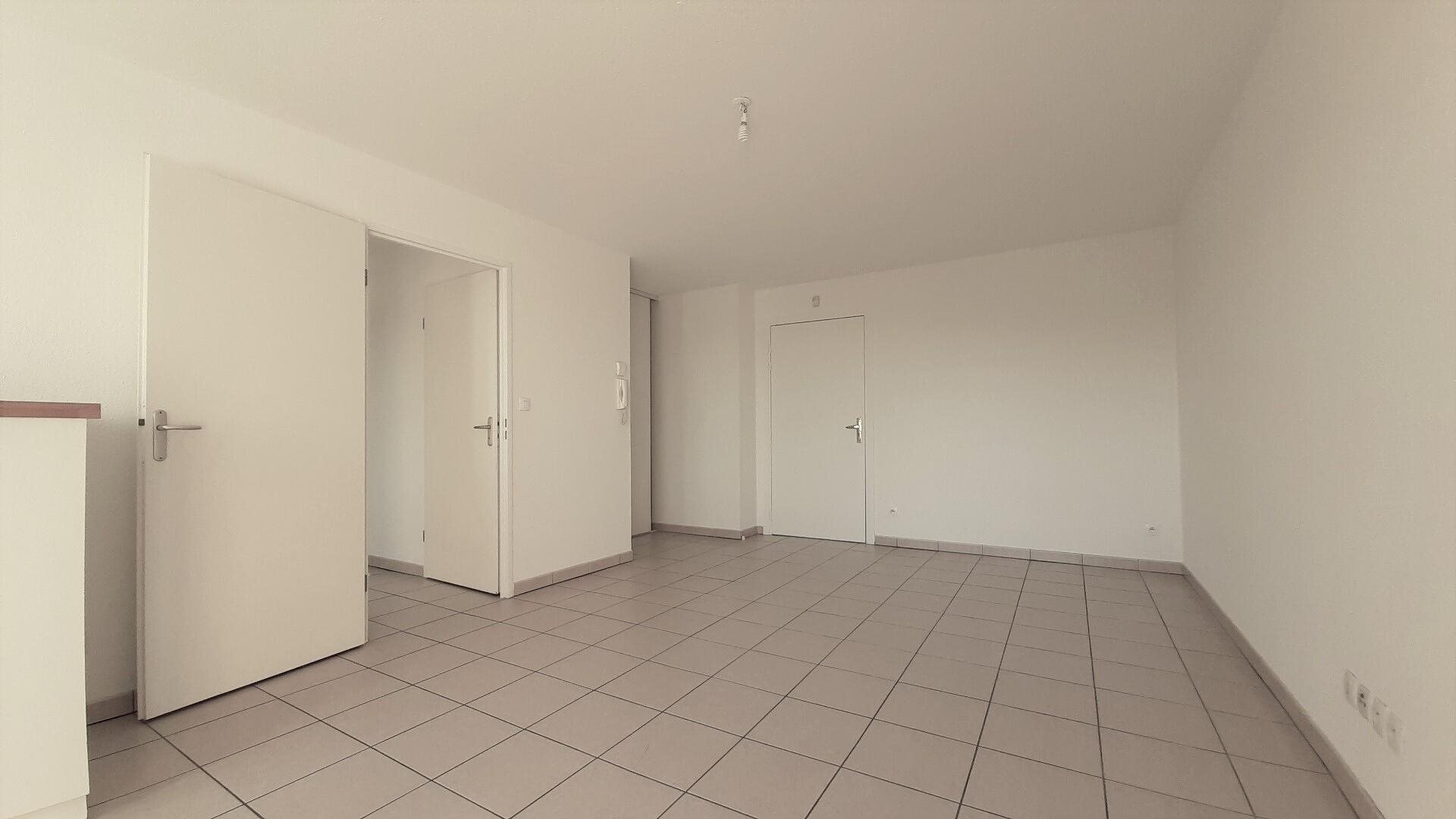 Appartement à louer, 41m², Saint-Jory