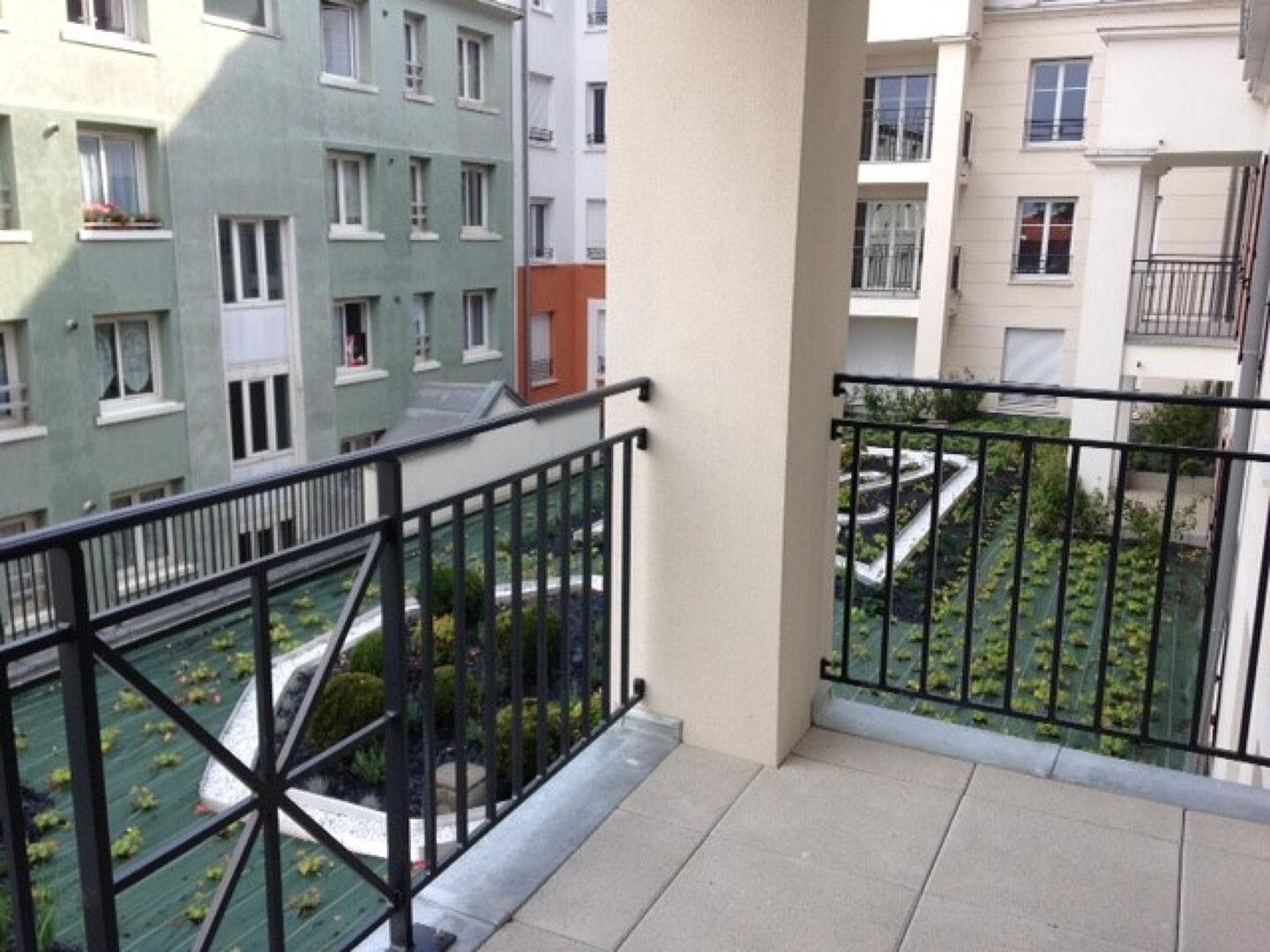 Appartement à louer, 62m², Romainville