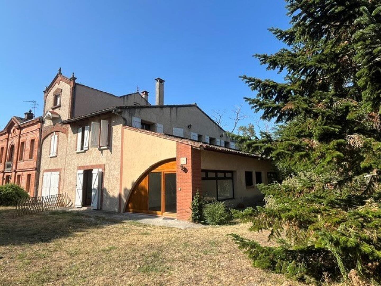 Appartement à louer, 156m², Venerque