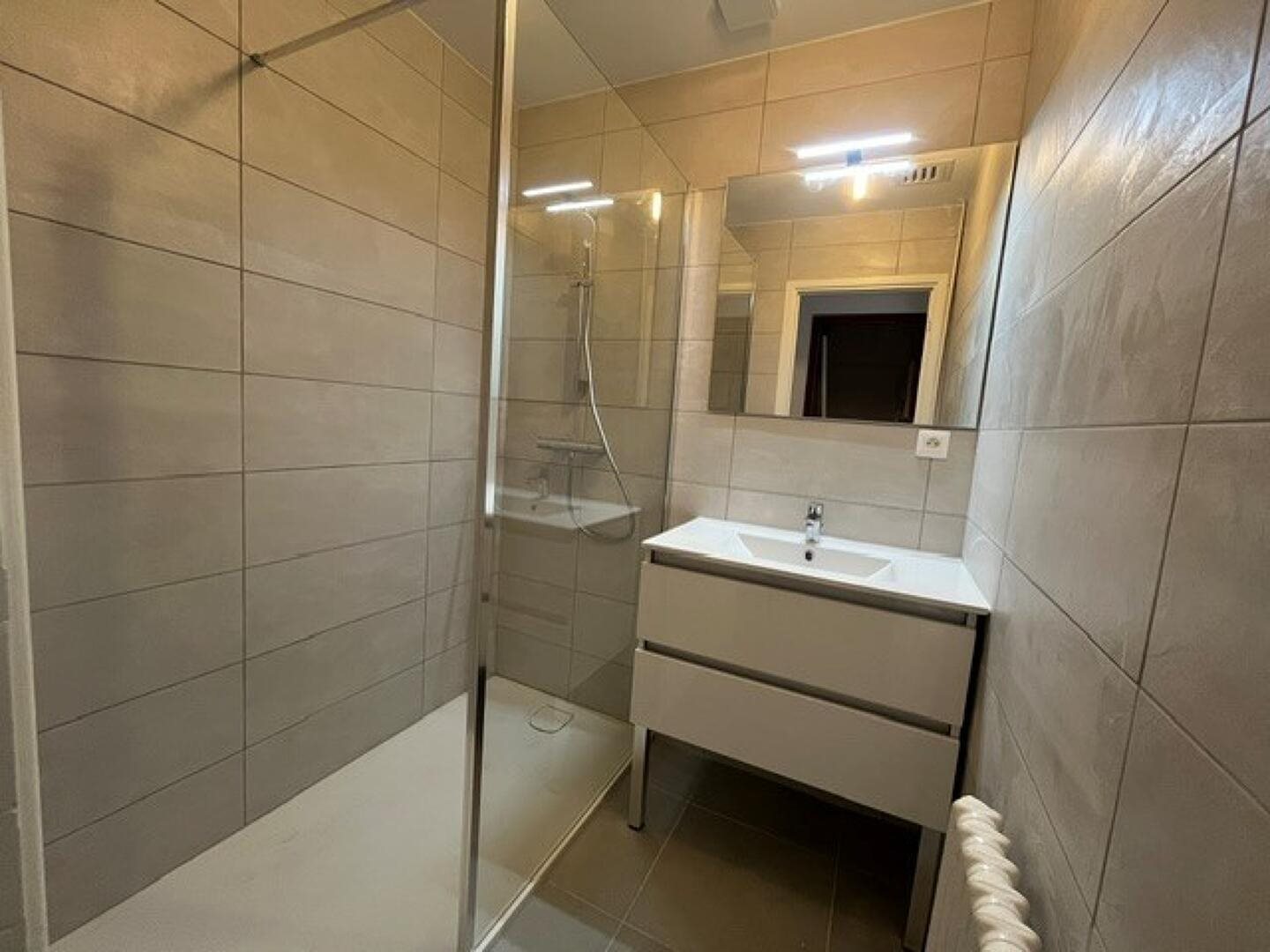 Appartement à louer, 156m², Venerque