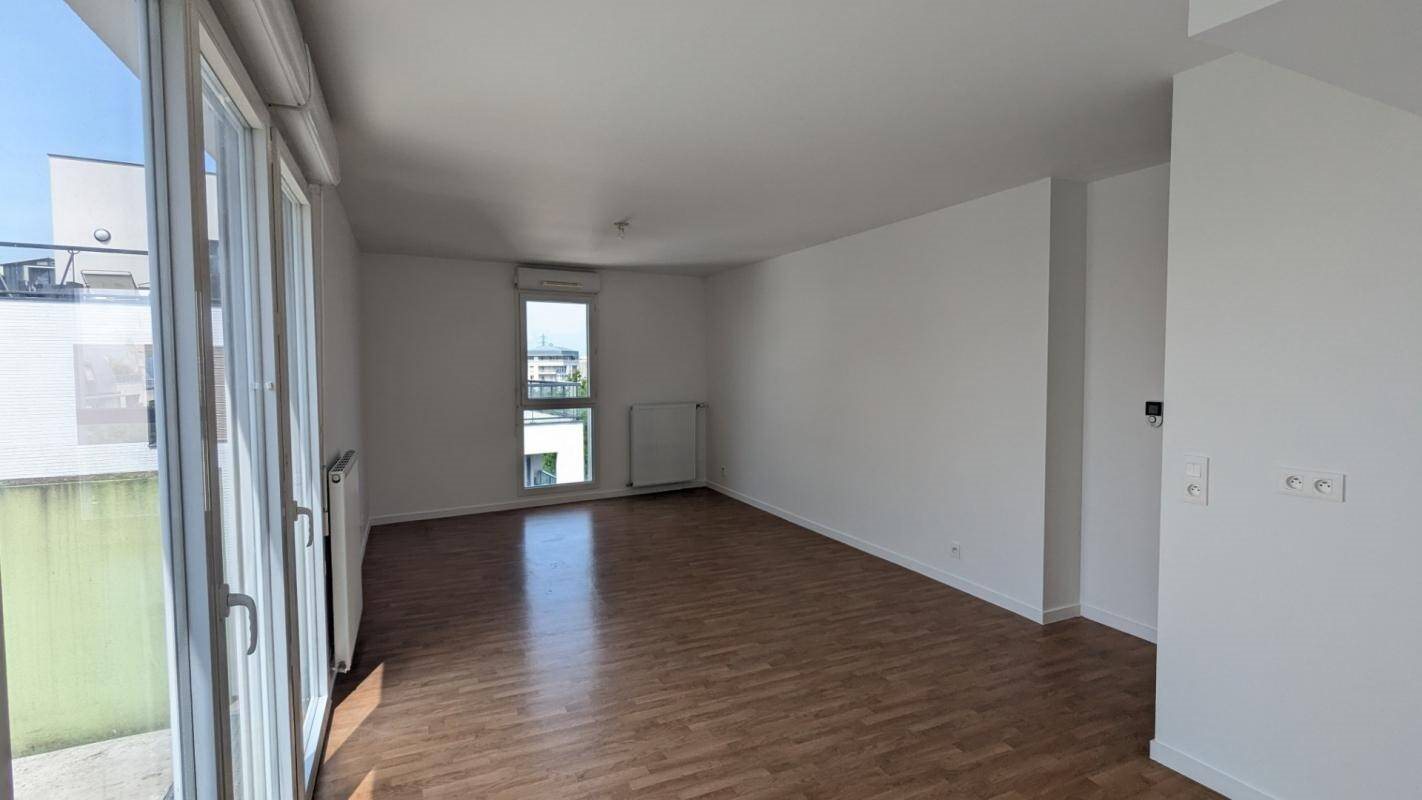 Appartement à louer, 66m², Cergy
