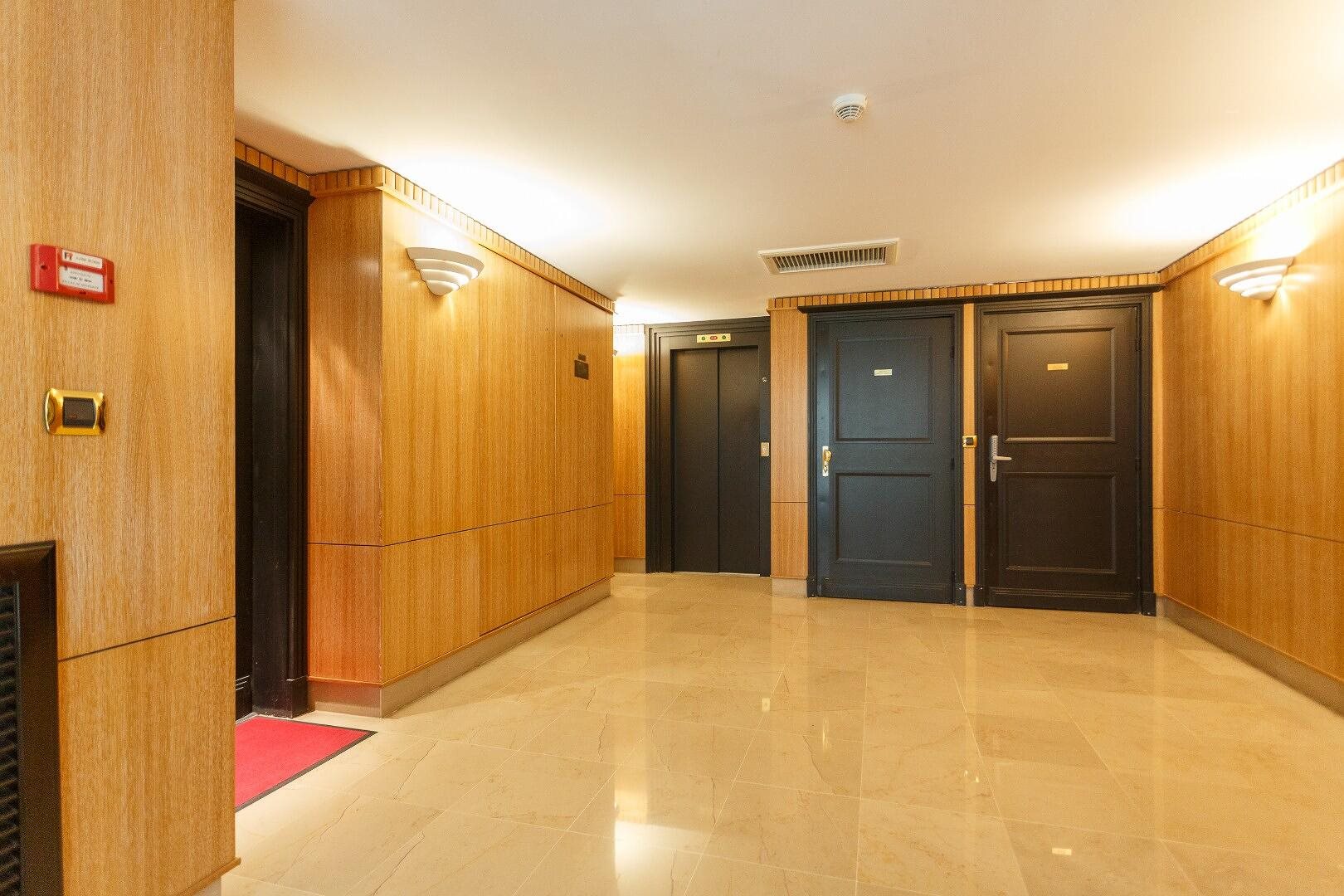 Appartement à louer, 93m², Paris 7ème