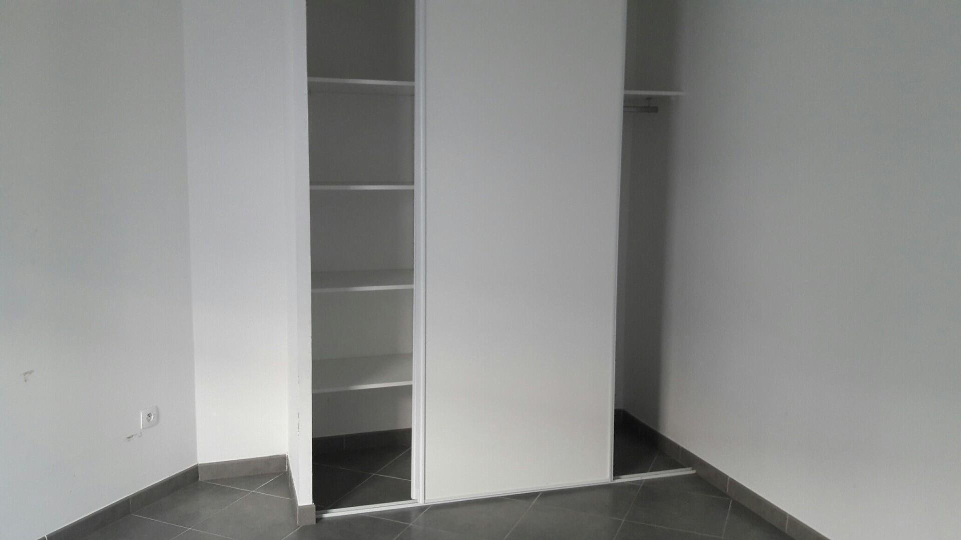 Appartement à louer, 46m², Châtillon