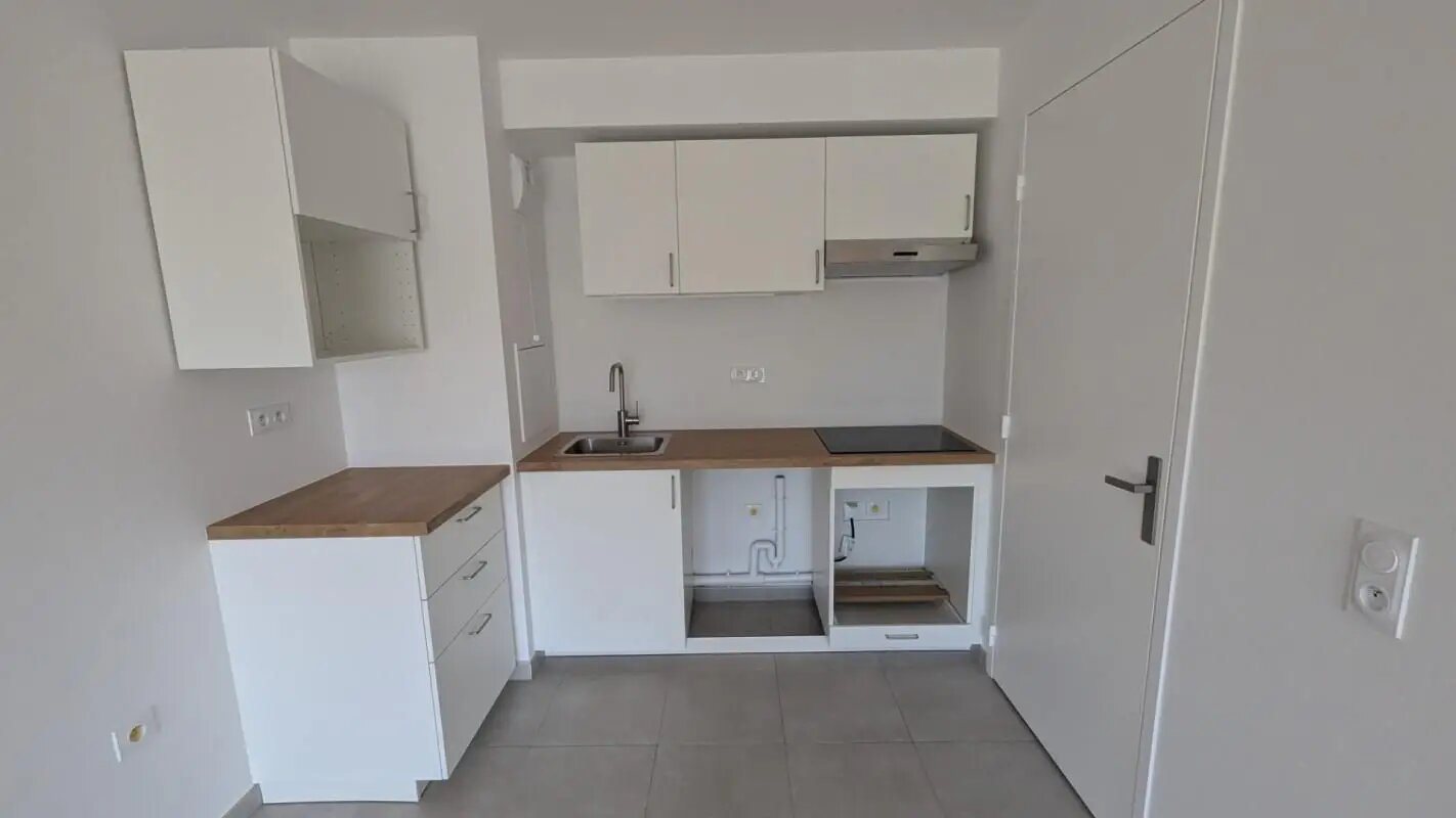 Appartement à louer, 44m², Elancourt