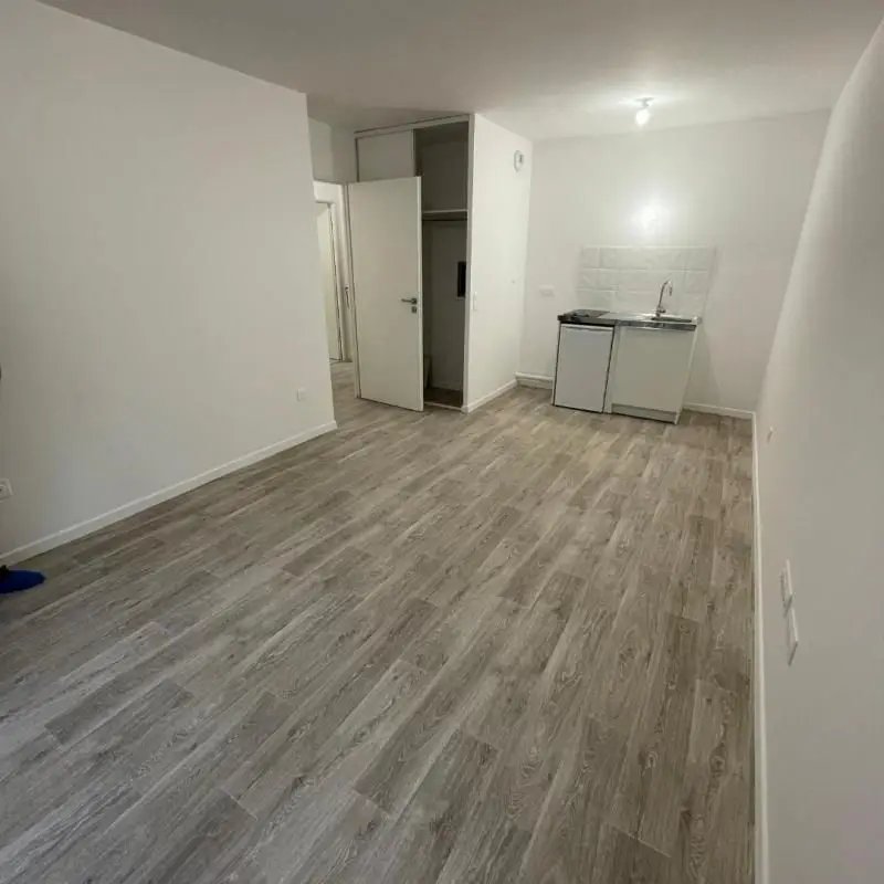 Appartement à louer, 28m², Chelles