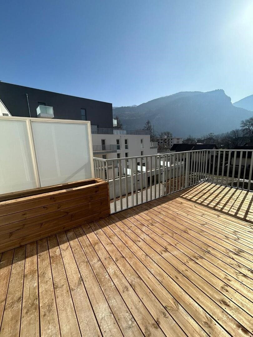 Appartement à louer, 67m², Cluses