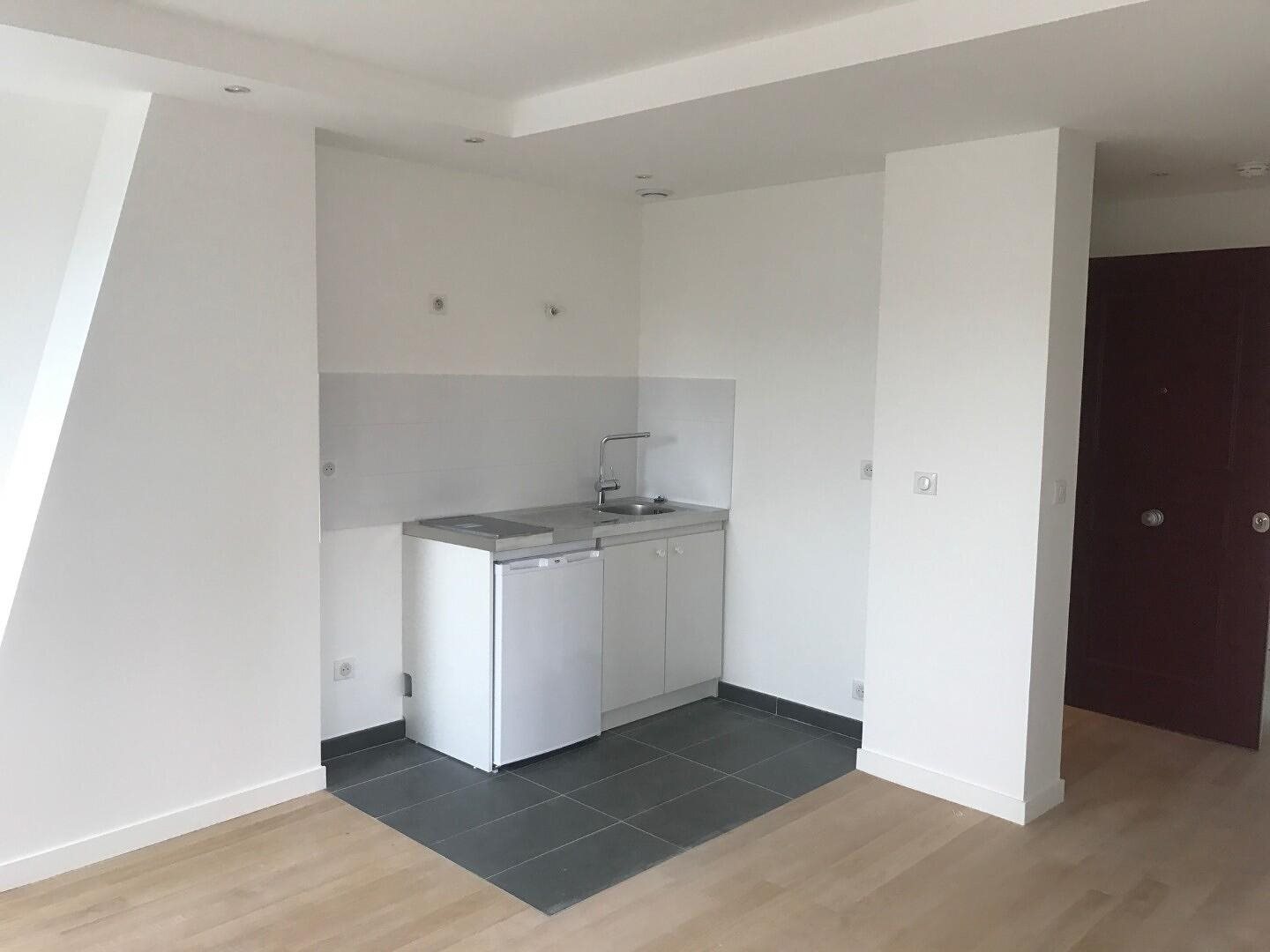 Appartement à louer, 28m², Paris 14ème