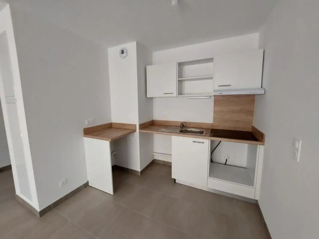 Appartement à louer, 42m², Nîmes