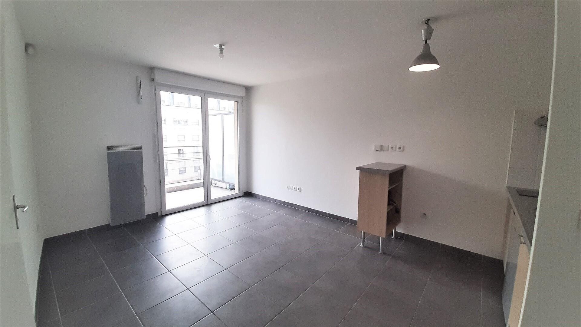 Appartement à louer, 40m², Valence-en-Poitou
